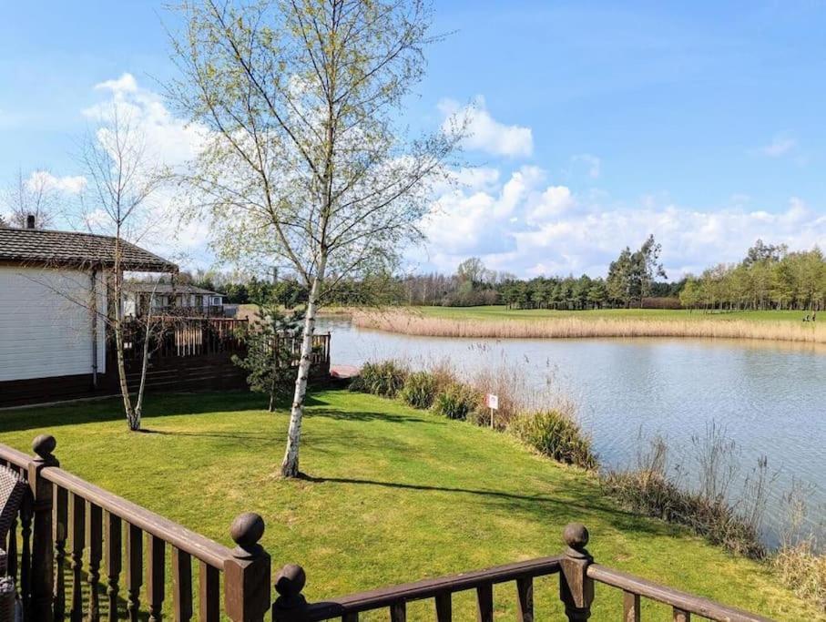 Lakeside View Wisbech Exterior foto