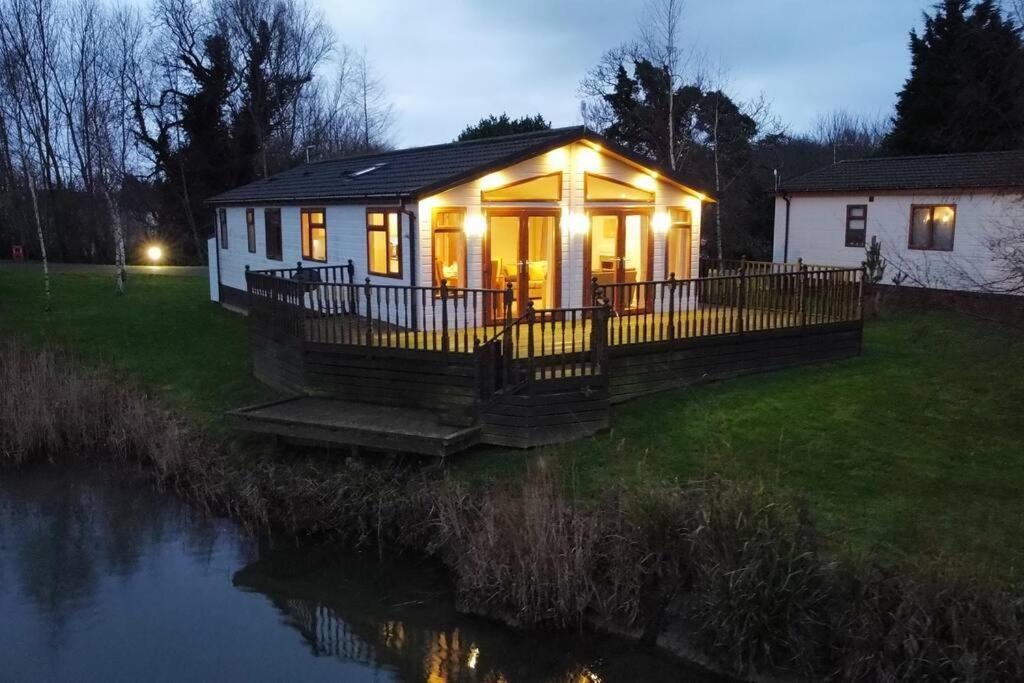 Lakeside View Wisbech Exterior foto