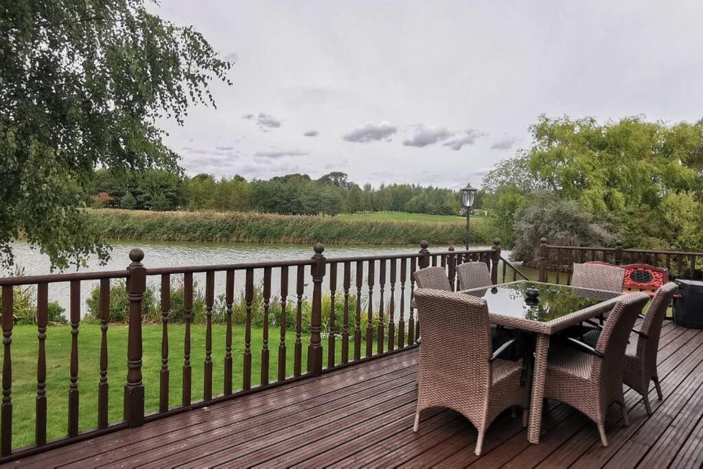 Lakeside View Wisbech Exterior foto